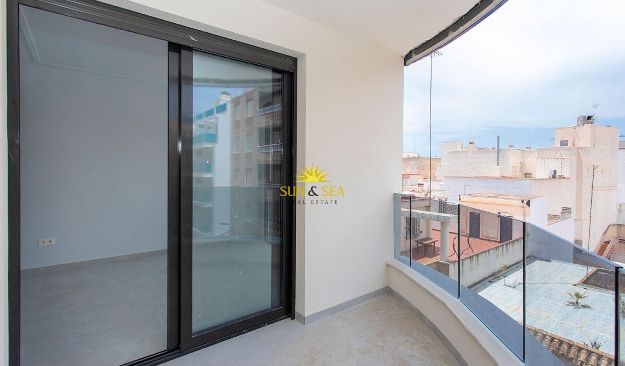 Reventa - Apartamento - Torrevieja - Paseo maritimo