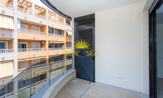 Reventa - Apartamento - Torrevieja - Paseo maritimo
