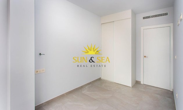 Reventa - Apartamento - Torrevieja - Paseo maritimo