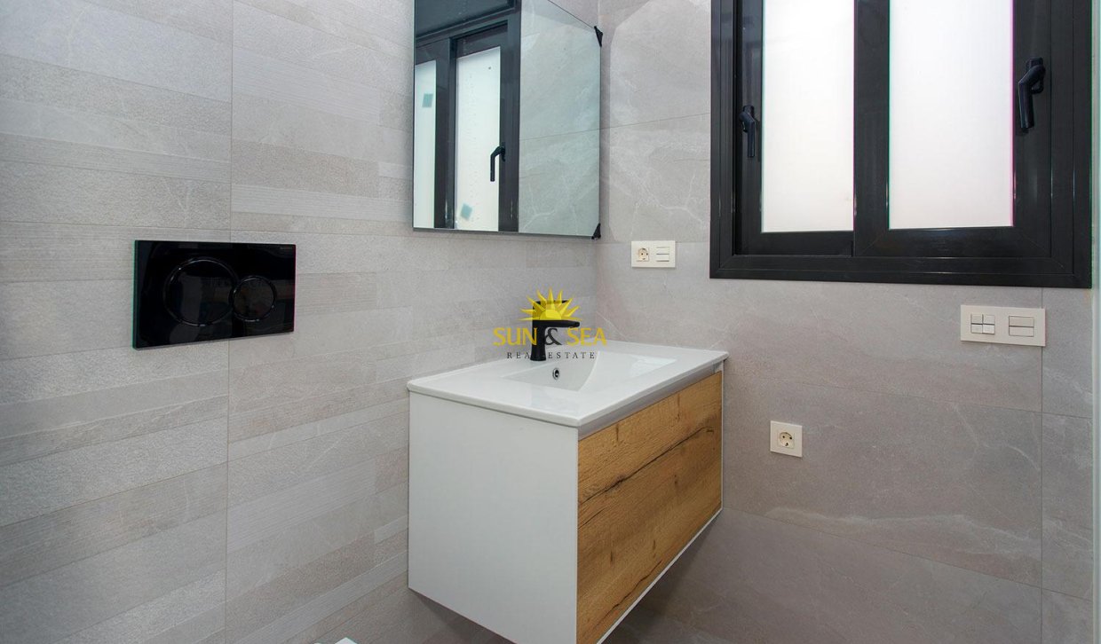 Reventa - Apartamento - Torrevieja - Paseo maritimo