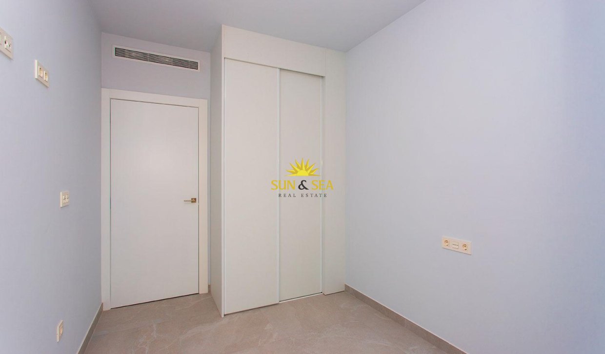 Reventa - Apartamento - Torrevieja - Paseo maritimo