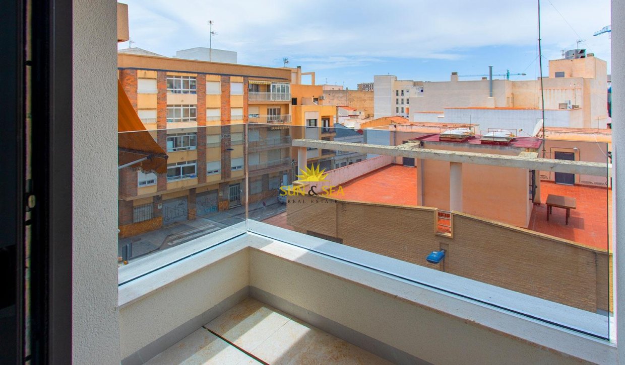 Reventa - Apartamento - Torrevieja - Paseo maritimo