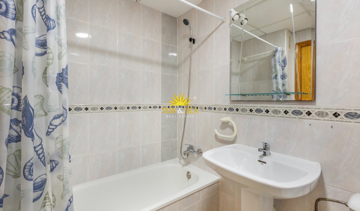 Langfristige Vermietung - Penthouse - Torrevieja - Centro