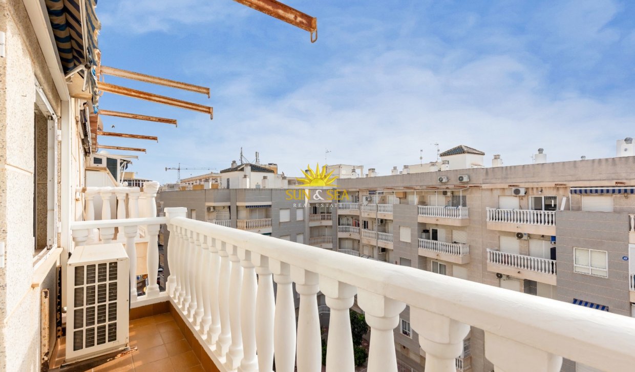 Langfristige Vermietung - Penthouse - Torrevieja - Centro