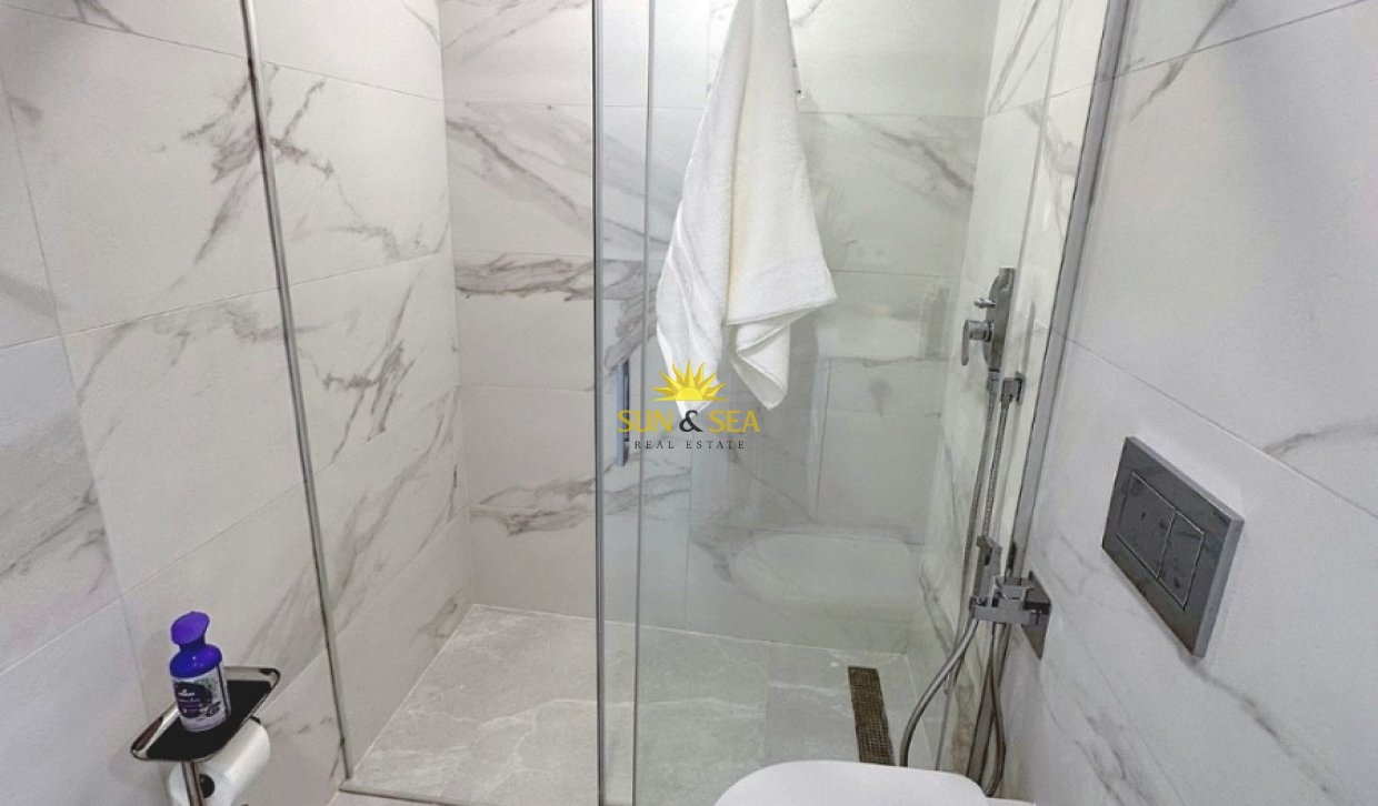 Location à long terme - Appartement - Finestrat