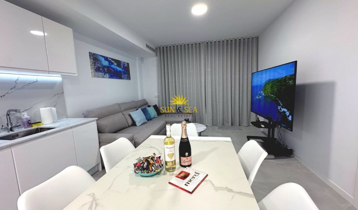 Location à long terme - Appartement - Finestrat