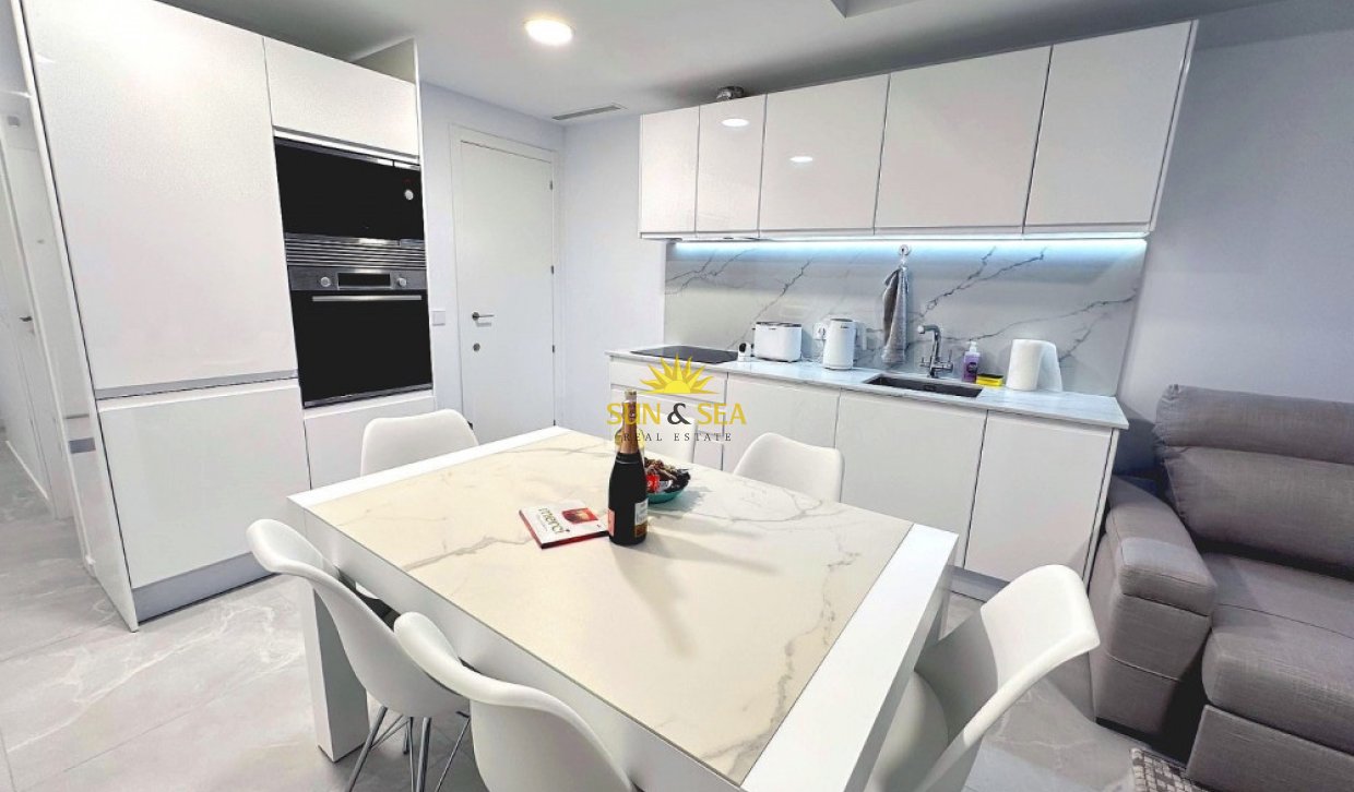 Location à long terme - Appartement - Finestrat