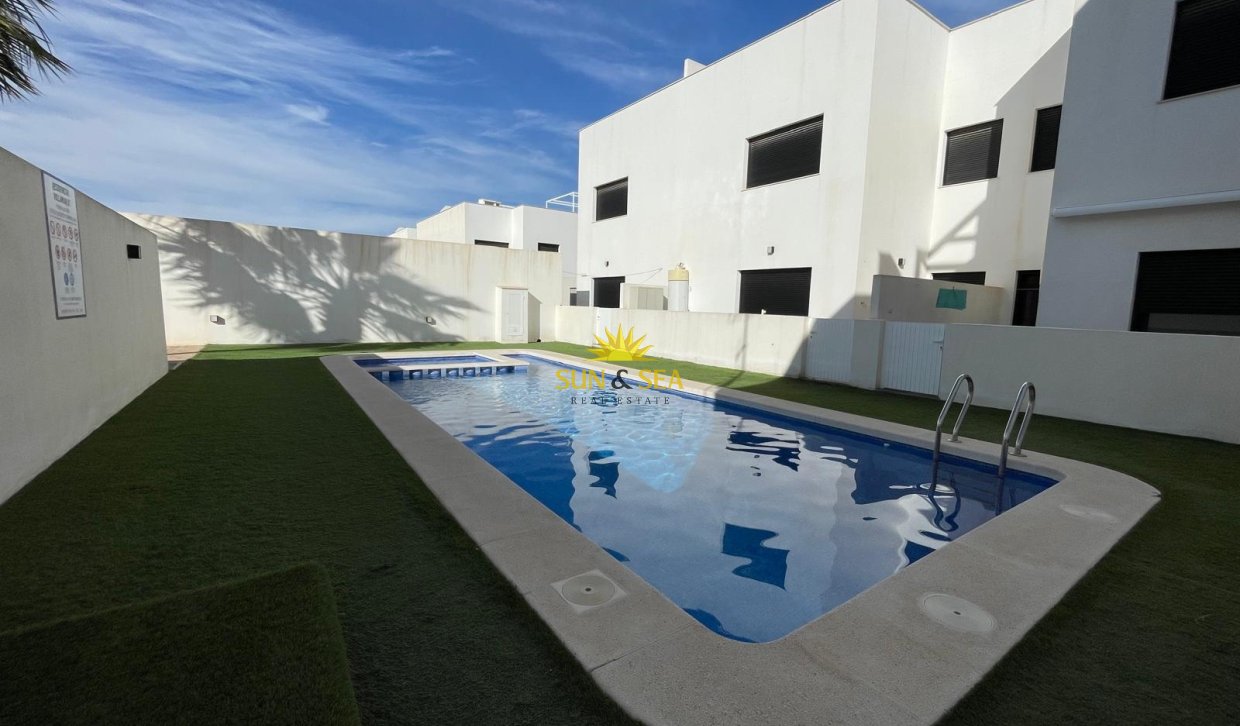Location à long terme - Townhouse - San Pedro del Pinatar - Las esperanzas