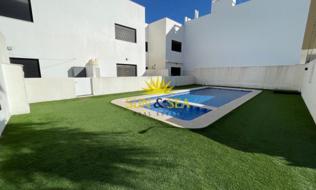 Location à long terme - Townhouse - San Pedro del Pinatar - Las esperanzas
