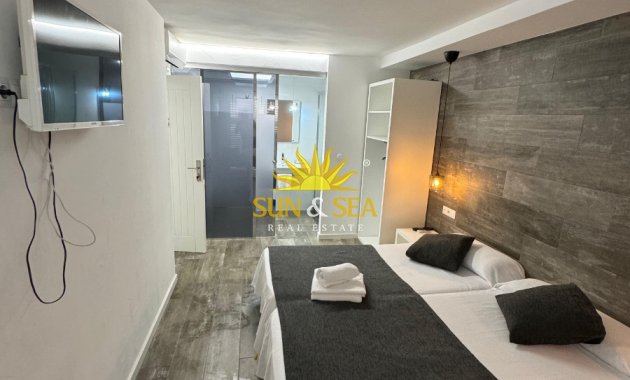 Resale - Apartment - Santa Pola