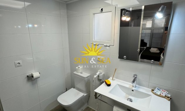 Resale - Apartment - Santa Pola