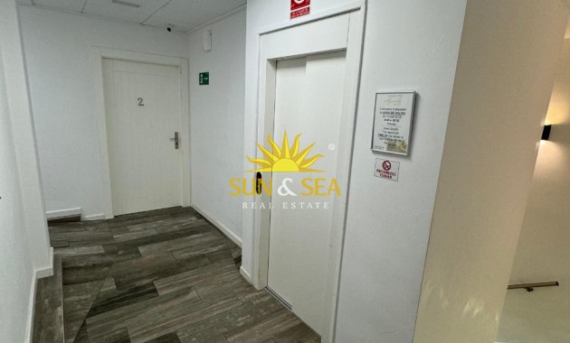 Resale - Apartment - Santa Pola