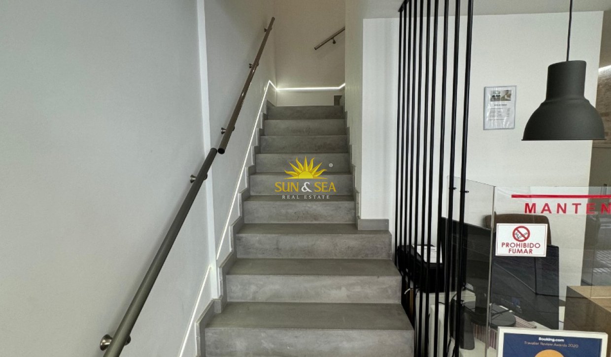 Resale - Apartment - Santa Pola