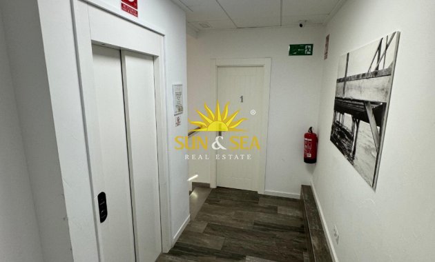 Resale - Apartment - Santa Pola