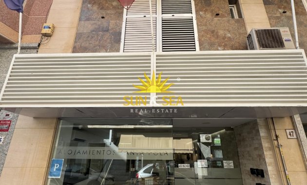 Resale - Apartment - Santa Pola
