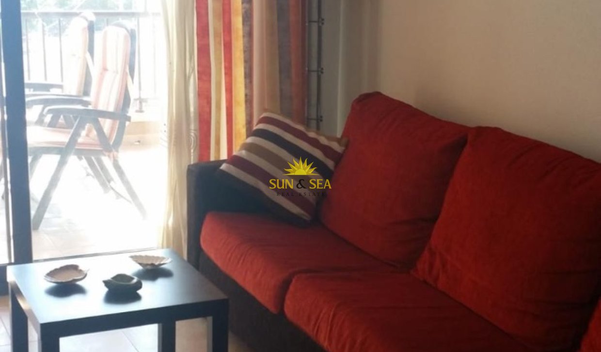 Location à long terme - Appartement - Arenales del Sol