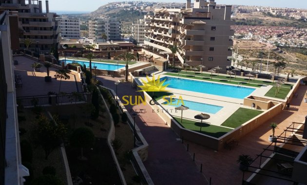 Location à long terme - Appartement - Arenales del Sol