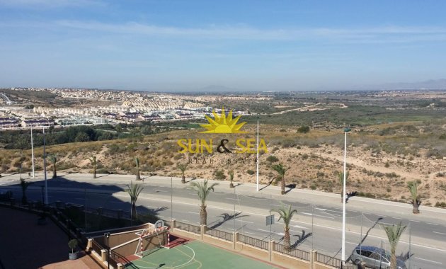 Location à long terme - Appartement - Arenales del Sol
