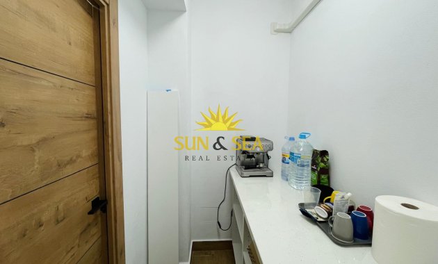 Resale - Commercial - Guardamar del Segura - Guardamar