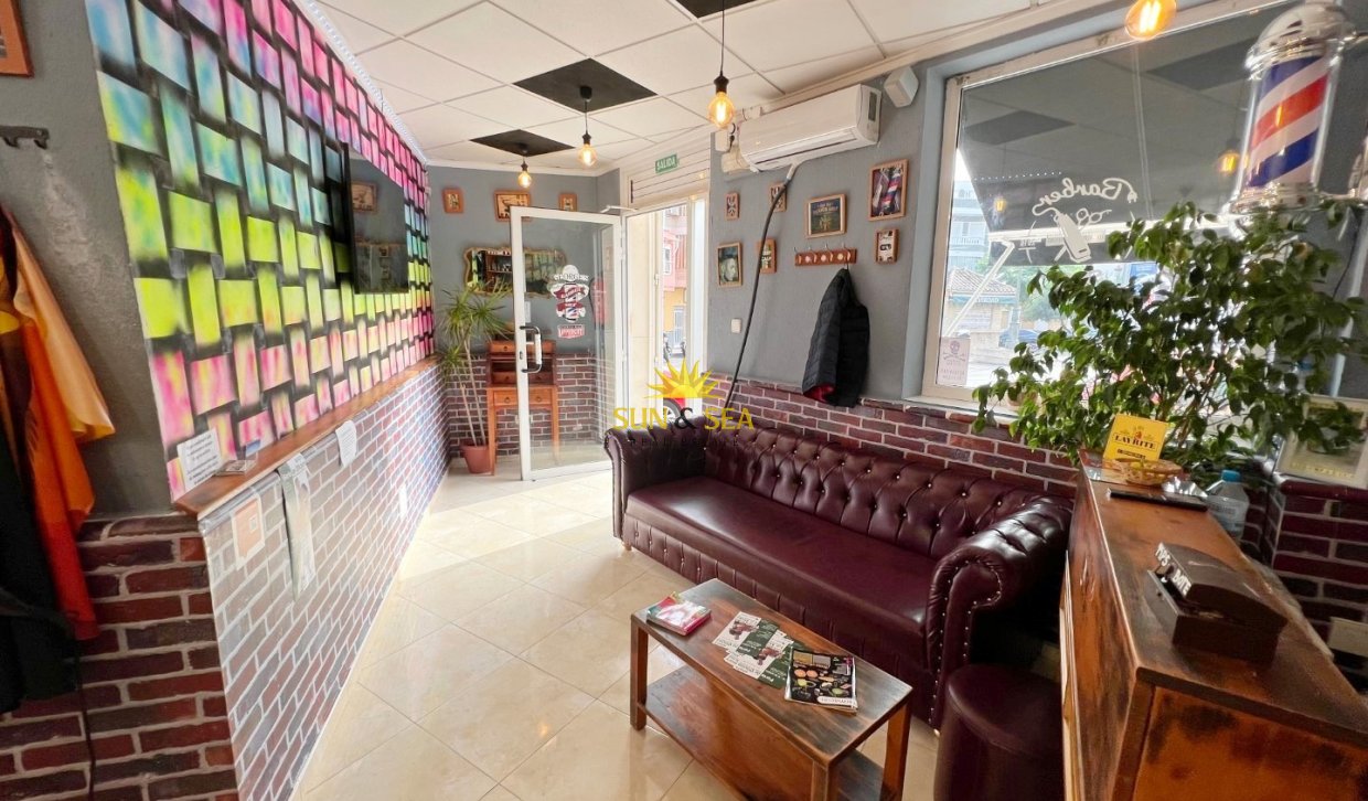 Resale - Commercial - Guardamar del Segura - Guardamar