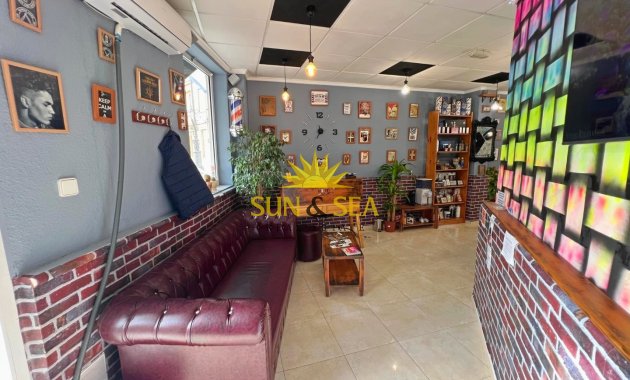 Resale - Commercial - Guardamar del Segura - Guardamar