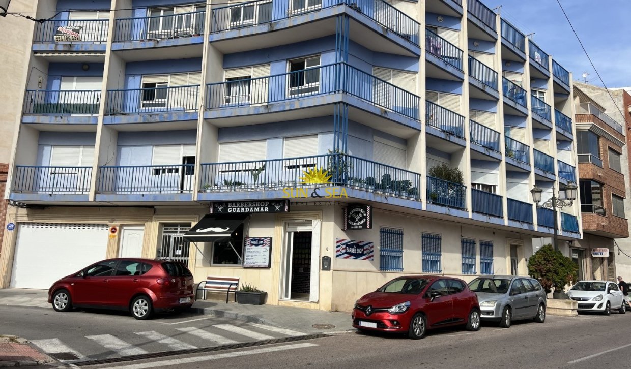 Resale - Commercial - Guardamar del Segura - Guardamar