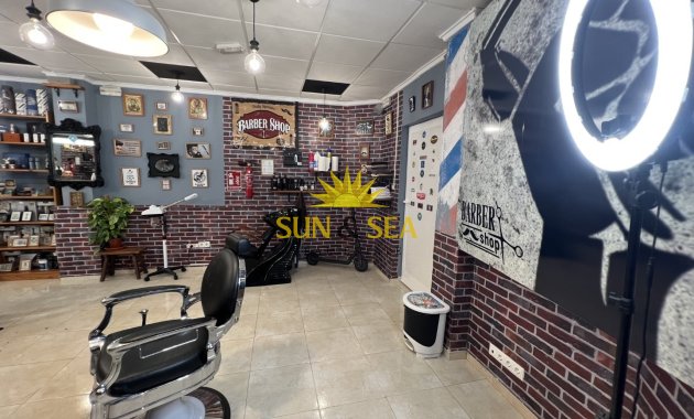 Resale - Commercial - Guardamar del Segura - Guardamar