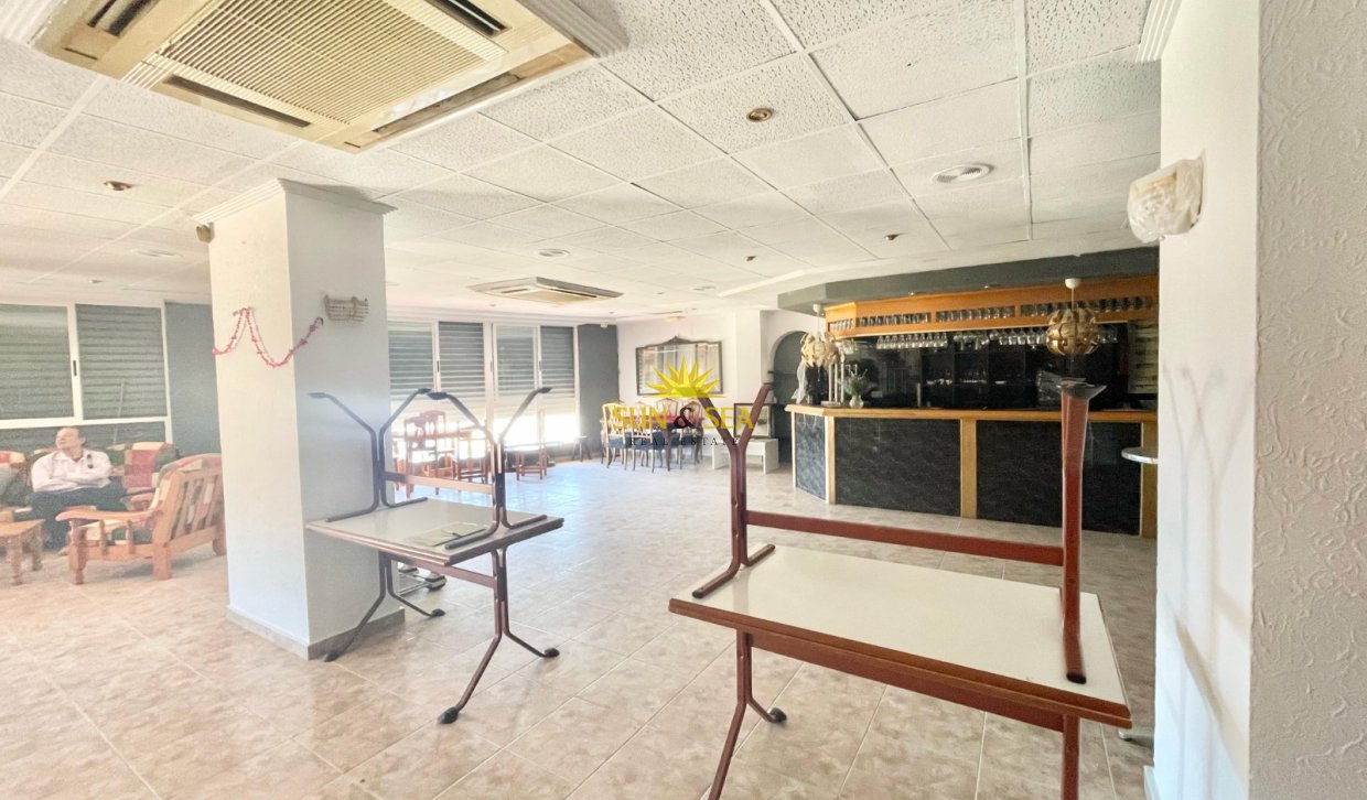 Reventa - Comercial - Torrevieja - Acequion