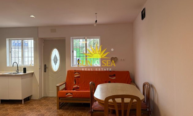 Alquiler a largo plazo - Ground Floor - Torrevieja - Torretas