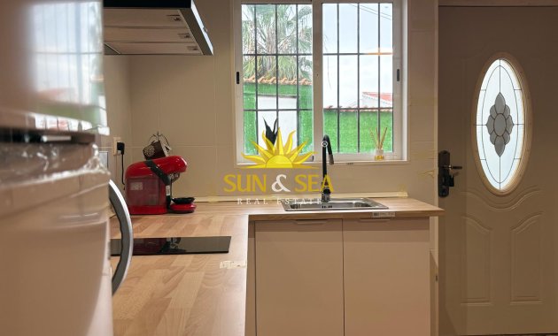 Alquiler a largo plazo - Ground Floor - Torrevieja - Torretas