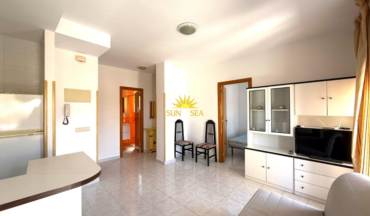 Kurzzeit-Vermietung - Wohnung - Torrevieja - Playa de los Naufragos
