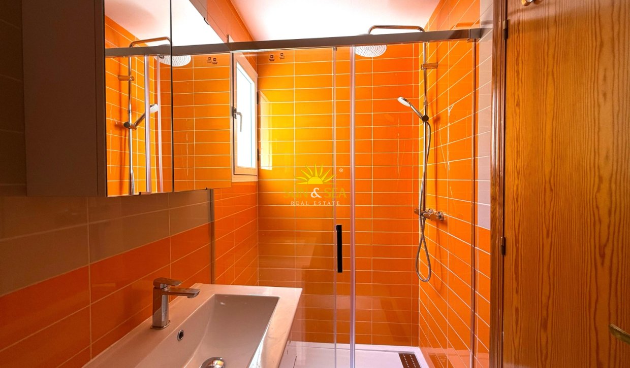 Kurzzeit-Vermietung - Wohnung - Torrevieja - Playa de los Naufragos