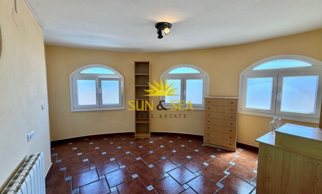 Resale - Villa - Orihuela Costa - La Florida