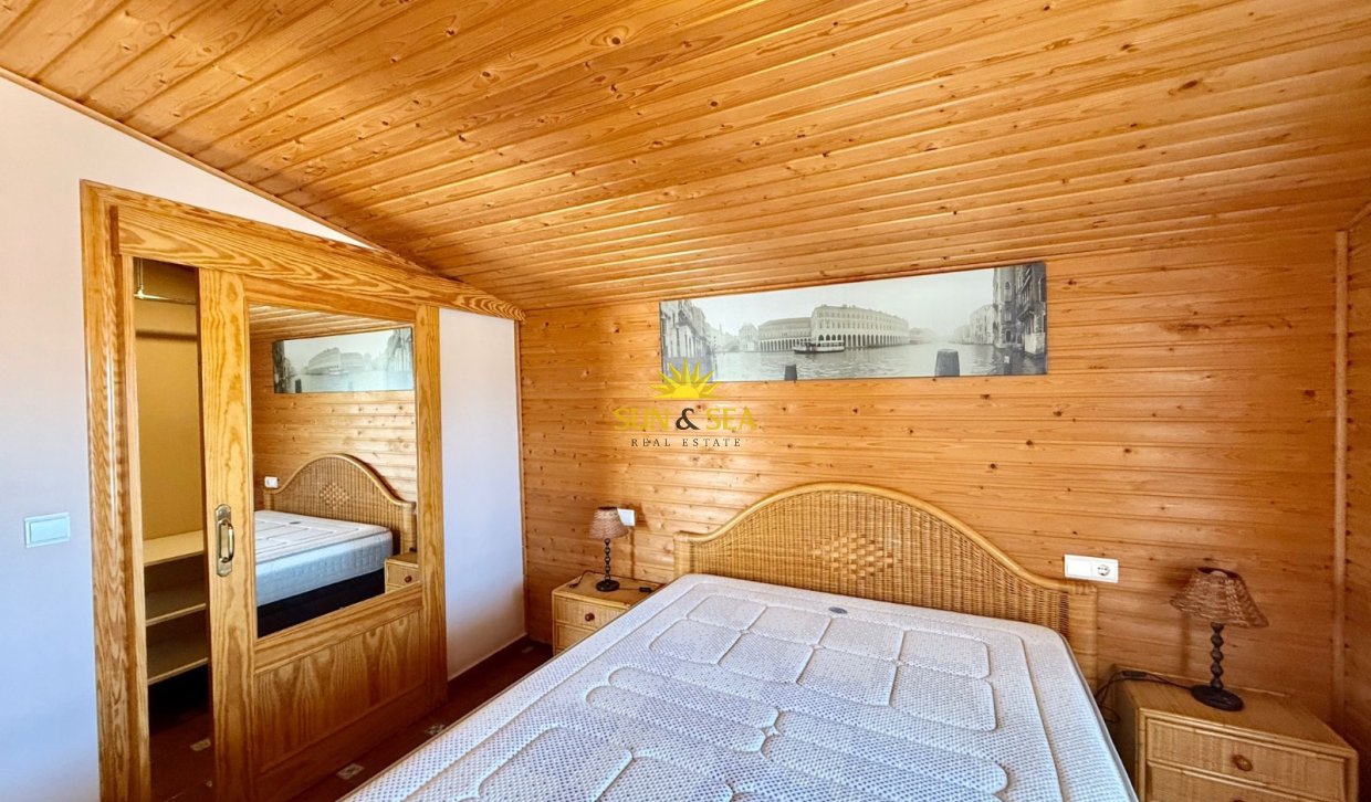 Resale - Villa - Orihuela Costa - La Florida