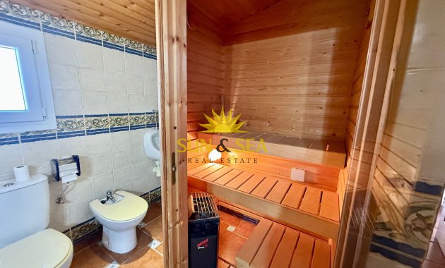 Resale - Villa - Orihuela Costa - La Florida