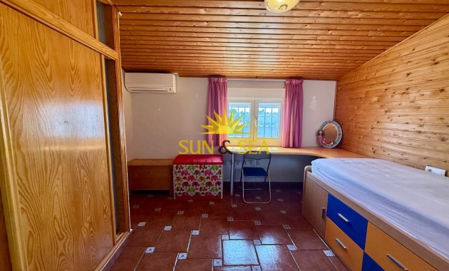 Resale - Villa - Orihuela Costa - La Florida