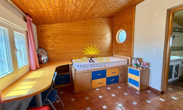 Resale - Villa - Orihuela Costa - La Florida