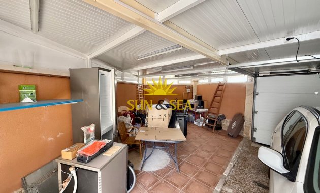 Resale - Villa - Orihuela Costa - La Florida