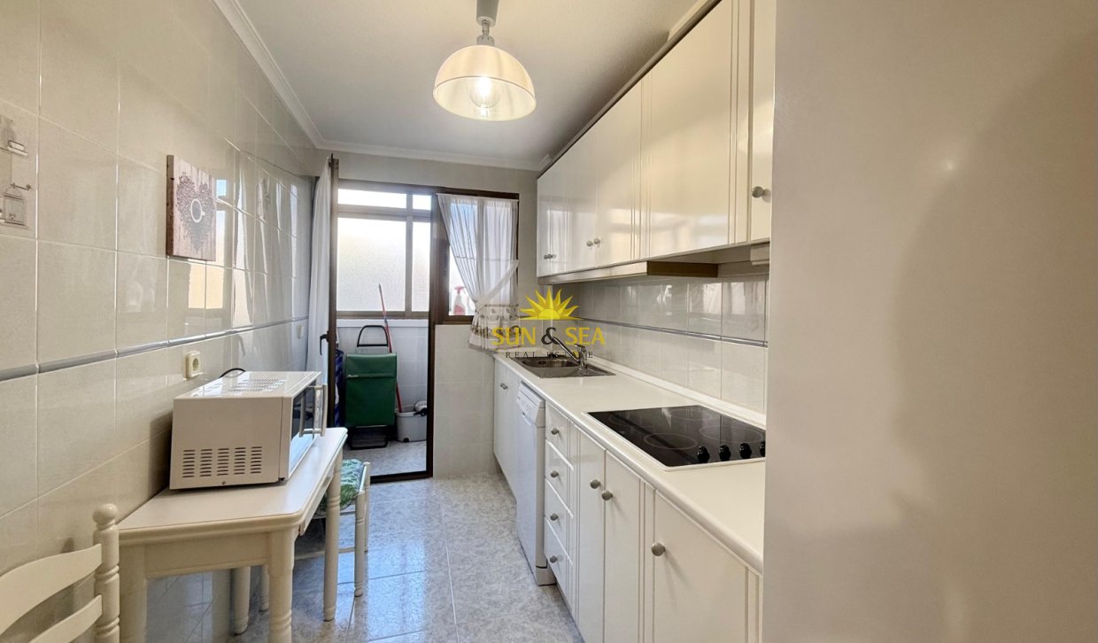 Location à long terme - Appartement - Guardamar del Segura - Guardamar Playa