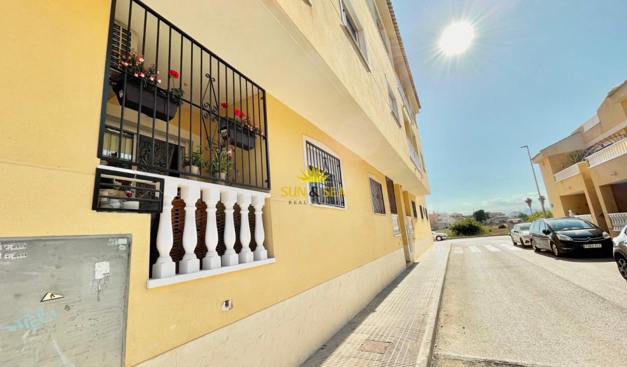 Long Term Rental - Apartment - Formentera del Segura