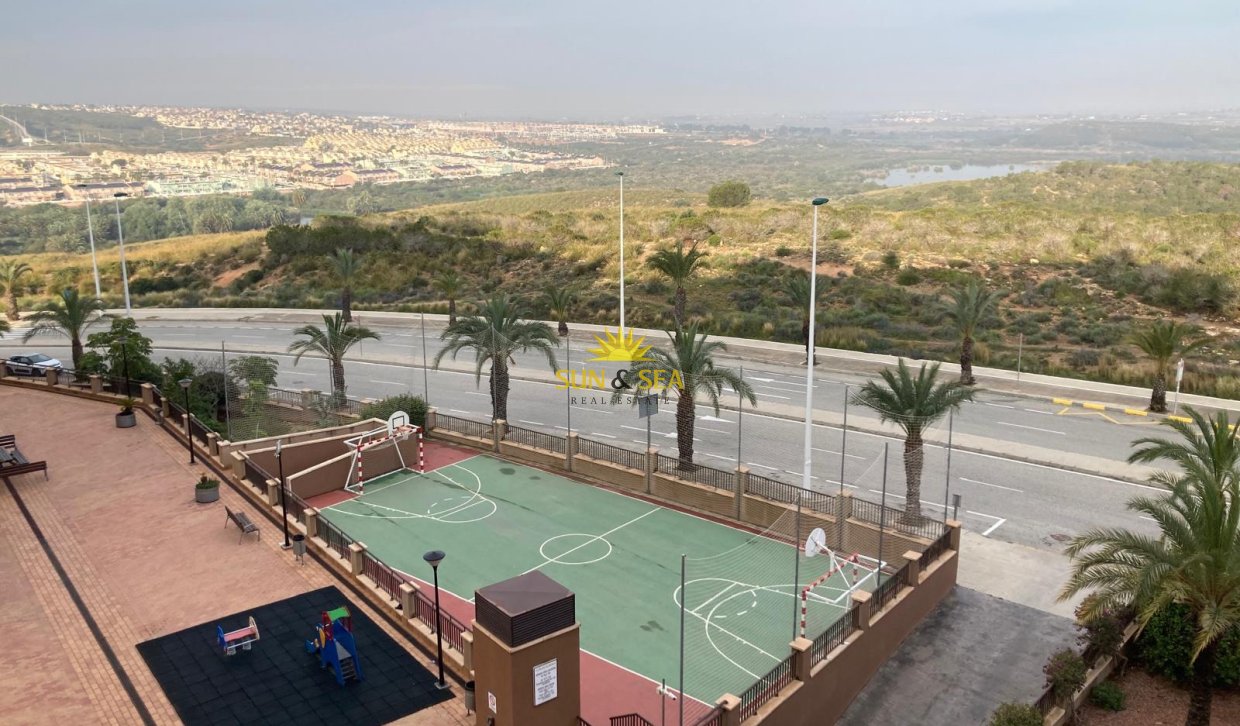Location à long terme - Appartement - Arenales del Sol
