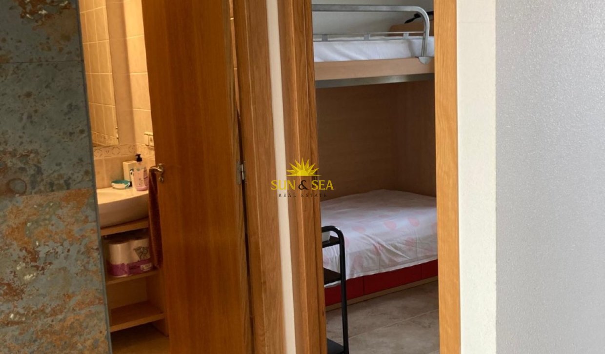 Location à long terme - Appartement - Arenales del Sol