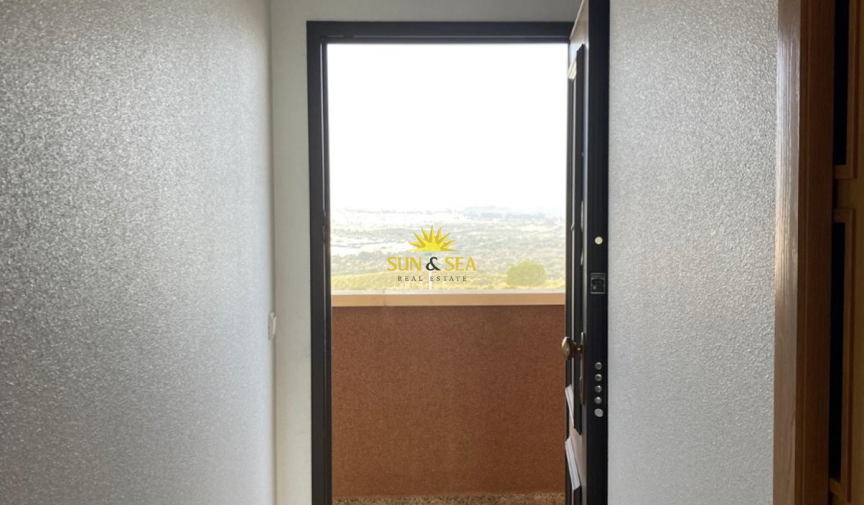 Location à long terme - Appartement - Arenales del Sol