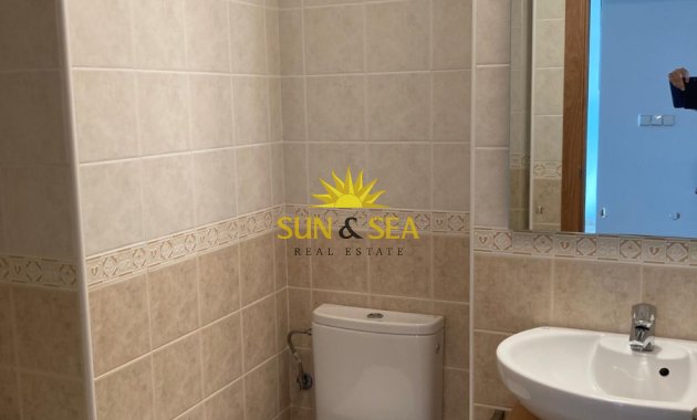 Location à long terme - Appartement - Arenales del Sol