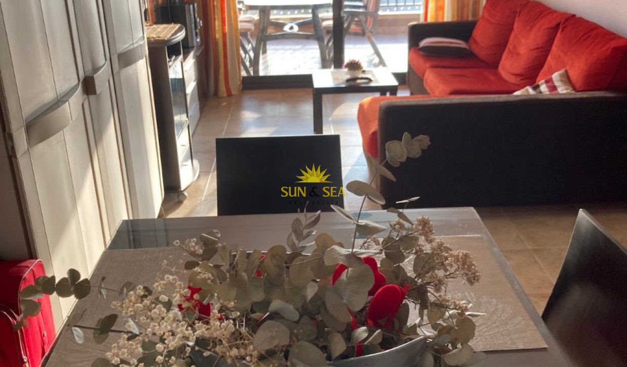 Location à long terme - Appartement - Arenales del Sol