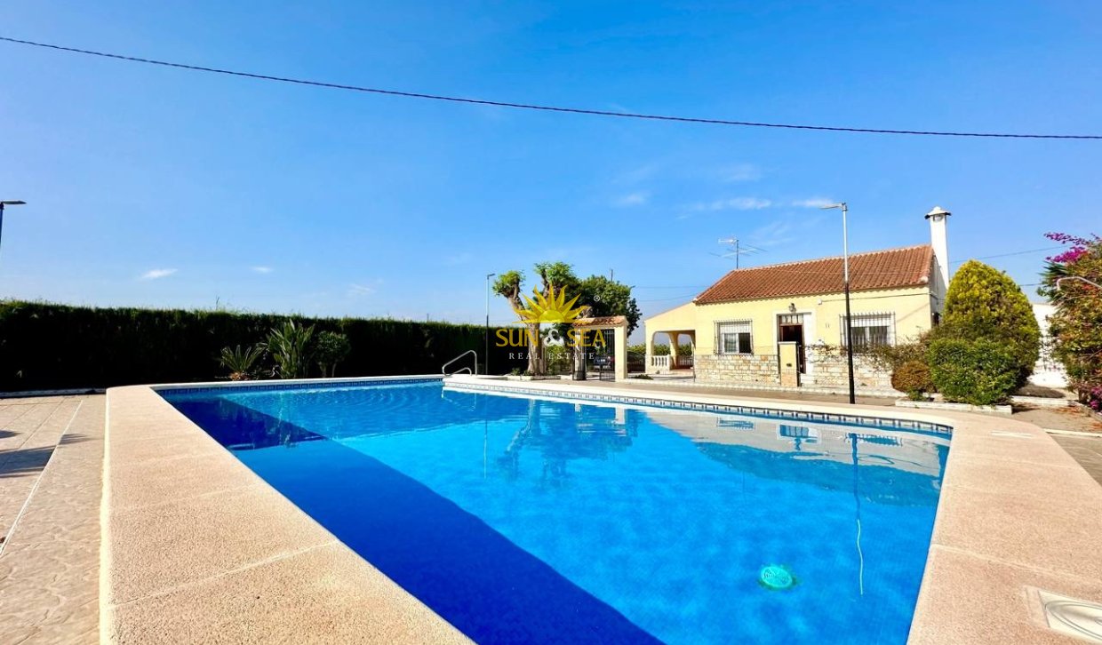 Long Term Rental - Villa - Catral