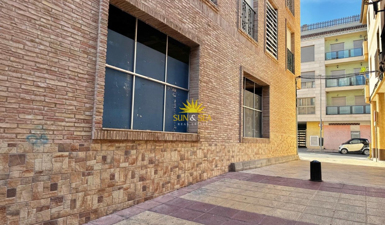 Alquiler a largo plazo - Comercial - Murcia - Zeneta