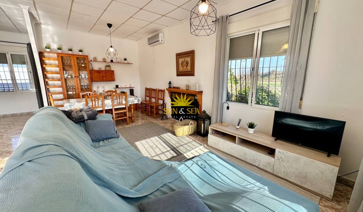 Long Term Rental - Villa - Catral