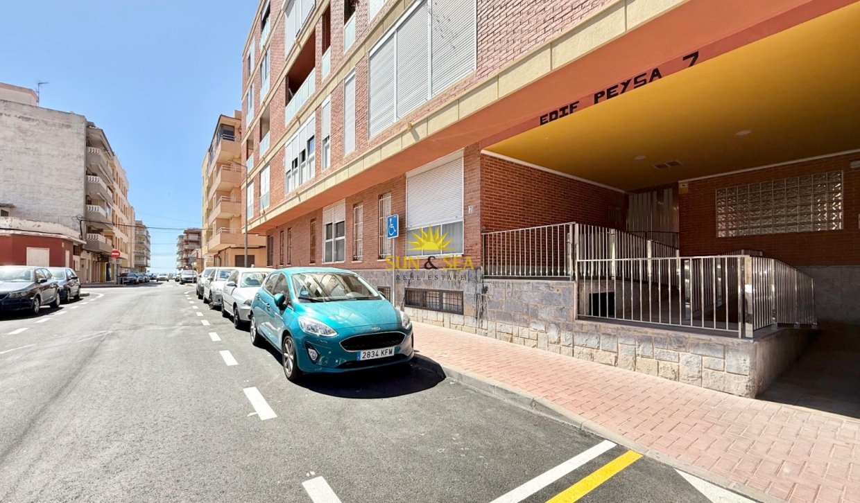 Reventa - Apartamento - Torrevieja - El Acequión - Los Náufragos