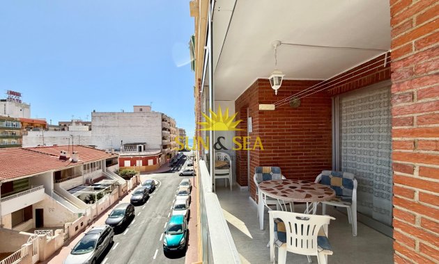 Reventa - Apartamento - Torrevieja - El Acequión - Los Náufragos